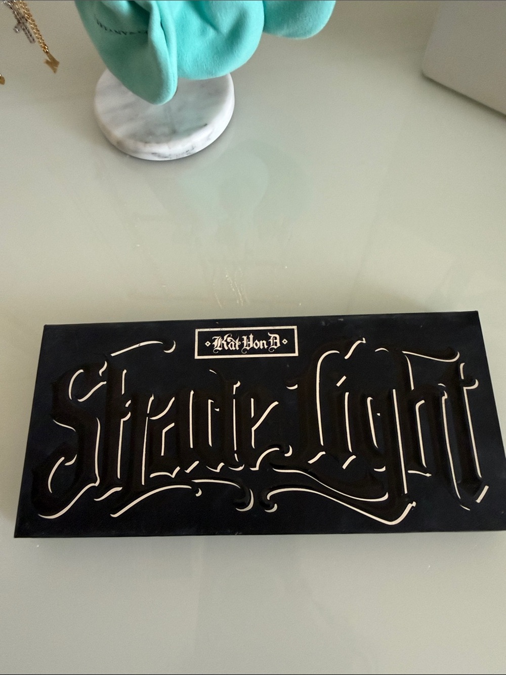 Kat Von D Shade + Light Contour Palette  Original, Discontinued